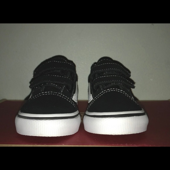 vans velcro black and white